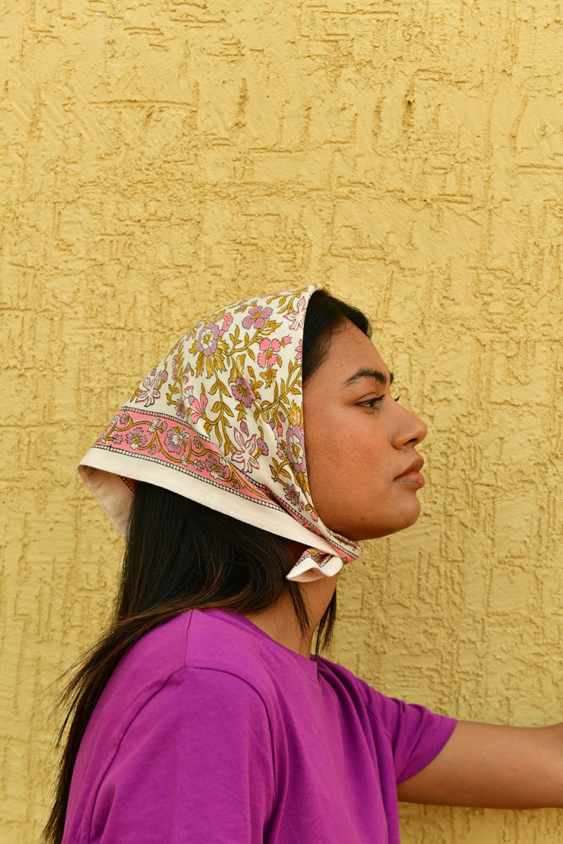 petit-foulard-calypso-ecru-byzantine-blokcprint-5.jpg