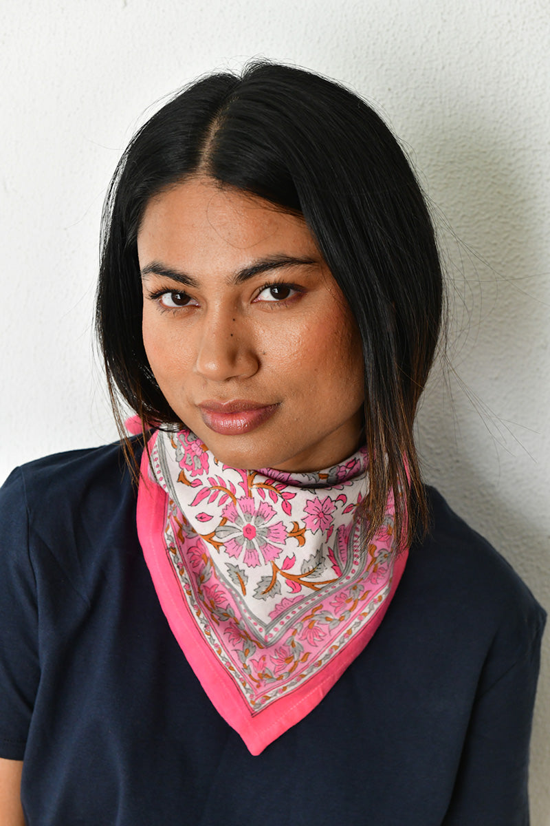petit-foulard-andromaque-rose-blockprint-byzantine-7.jpg