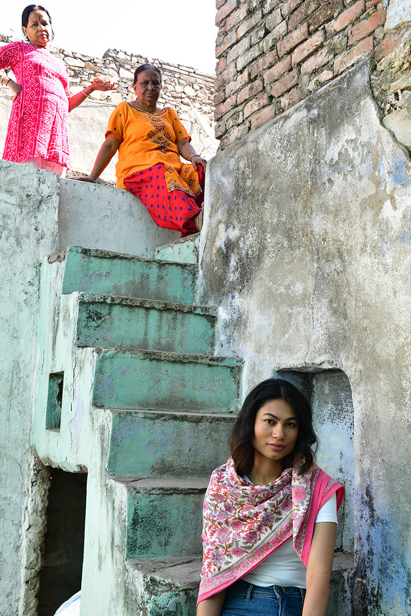 grand-foulard-blockprint-andromaque-rose-2.jpg
