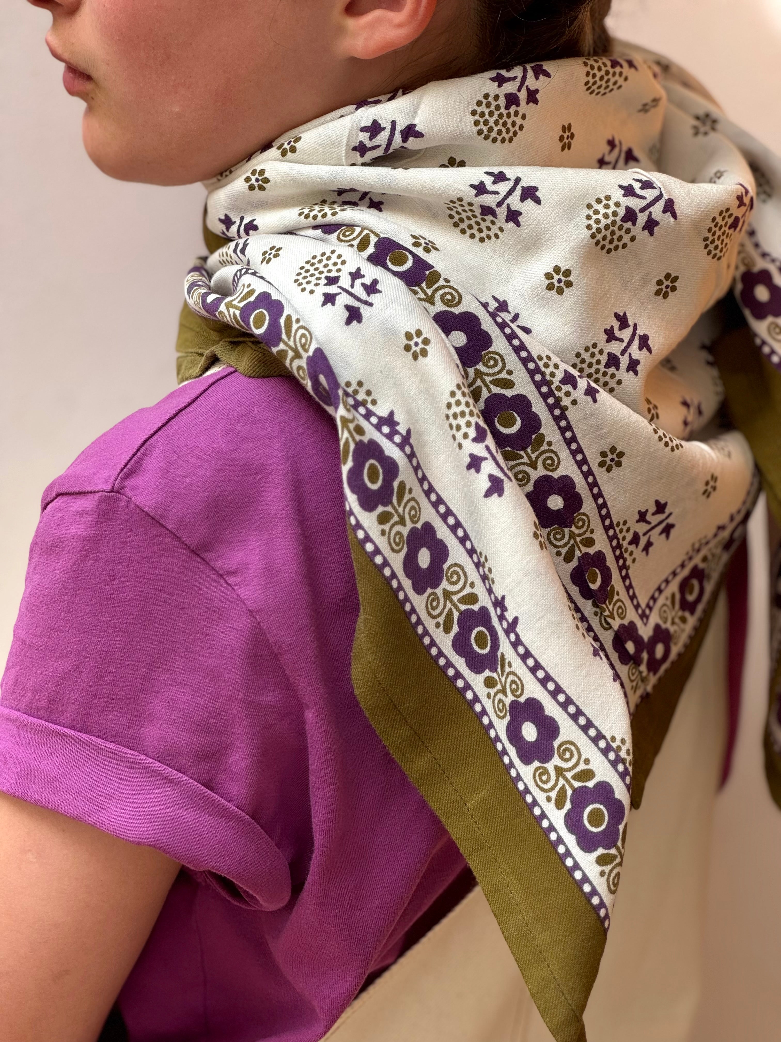 grand-foulard-blockprint-anastase-ecru-byzantine-indien-3.jpeg