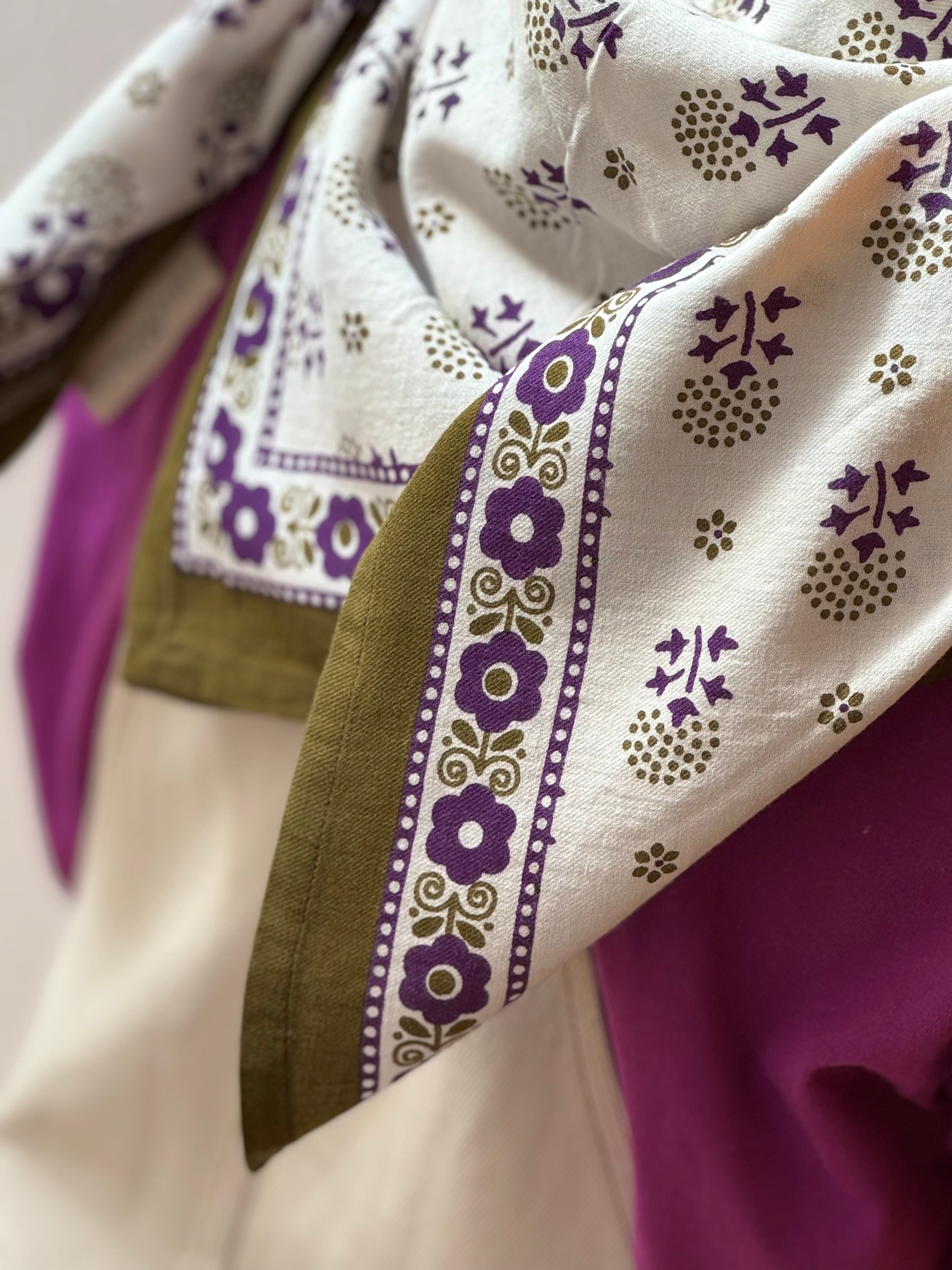 grand-foulard-blockprint-anastase-ecru-byzantine-indien-4.jpeg
