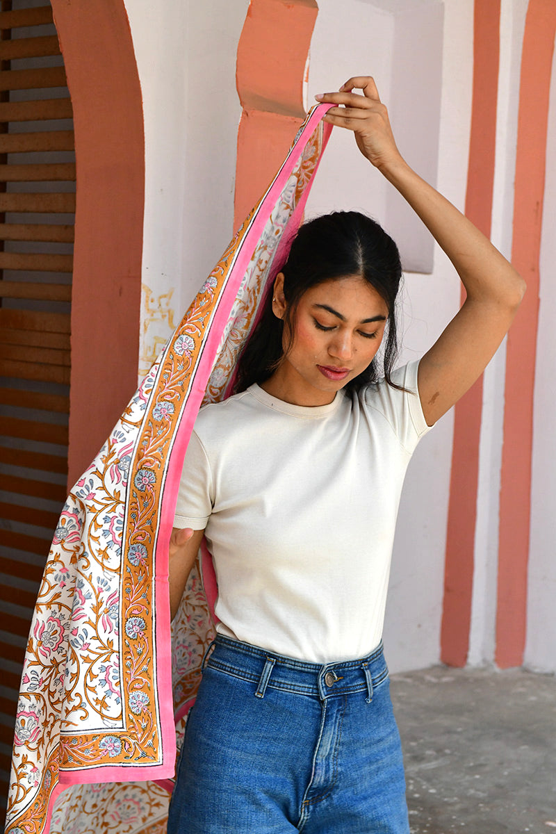 grand-foulard-blockprint-alexandrie-corail-byzantine-4_edited.jpg