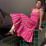 Robe rose fluo à smocks