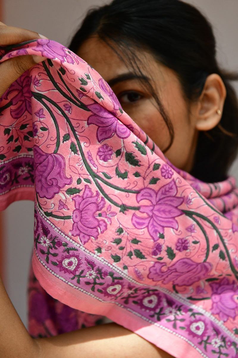 grand-foulard-blockprint-nicee-rose-7.jpg