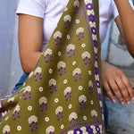 petit-foulard-anastase-olive-byzantine-1.jpg