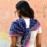 grand-foulard-blockprint-selene-bleu-nuit-6_edited.jpg