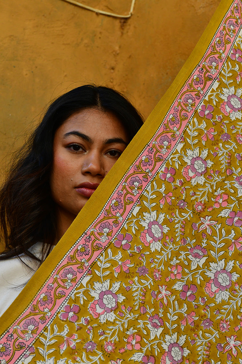 grand-foulard-blockprint-calypso-caramel-byzantine-2.jpg