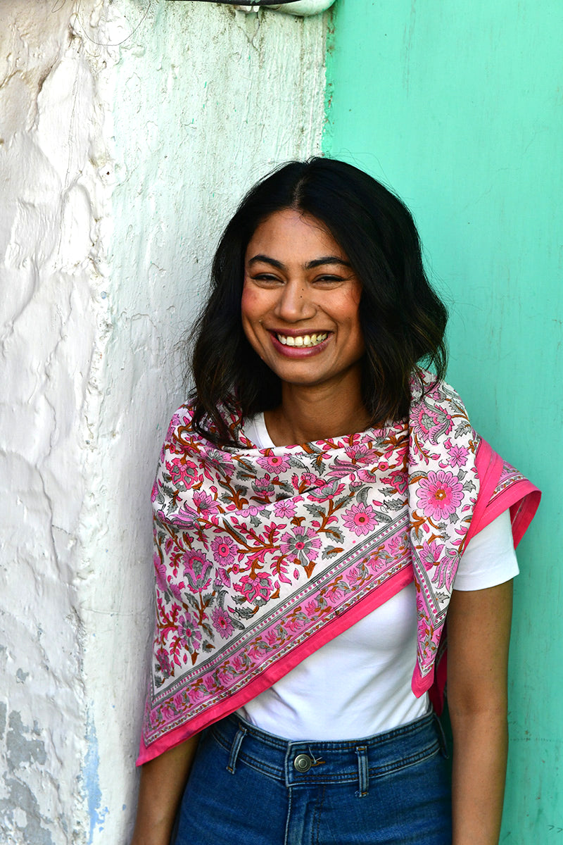 grand-foulard-blockprint-andromaque-rose-3_edited.jpg