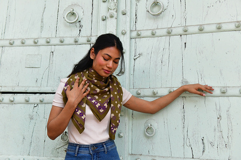 grand-foulard-blockprint-anastase-olive-byzantine-2.jpg