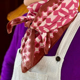 foulard-byzantine-blockprint-metria-rose-indien-1.jpg
