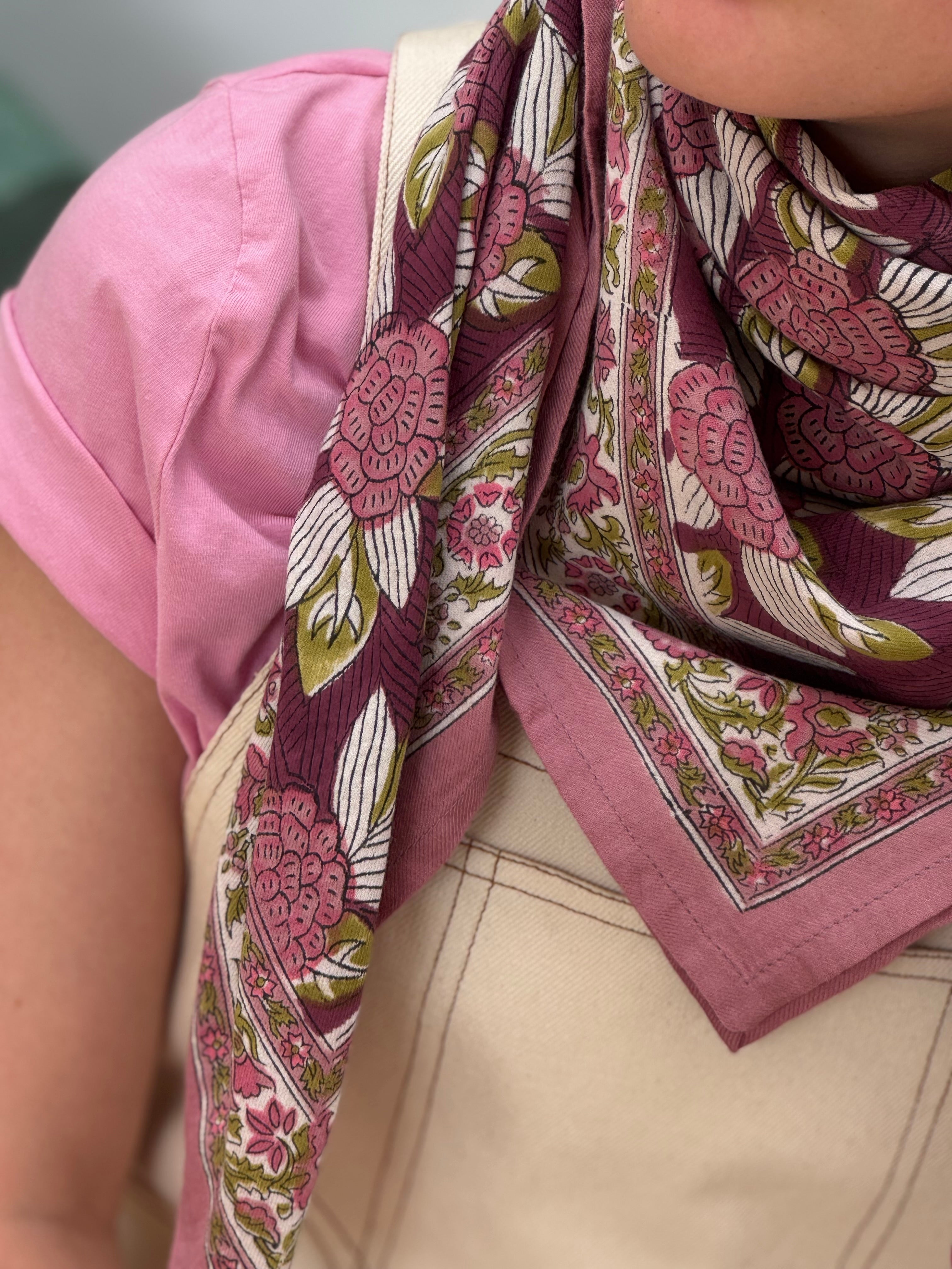 grand-foulard-blockprint-penelope-rose-byzantine-indien-6.jpeg