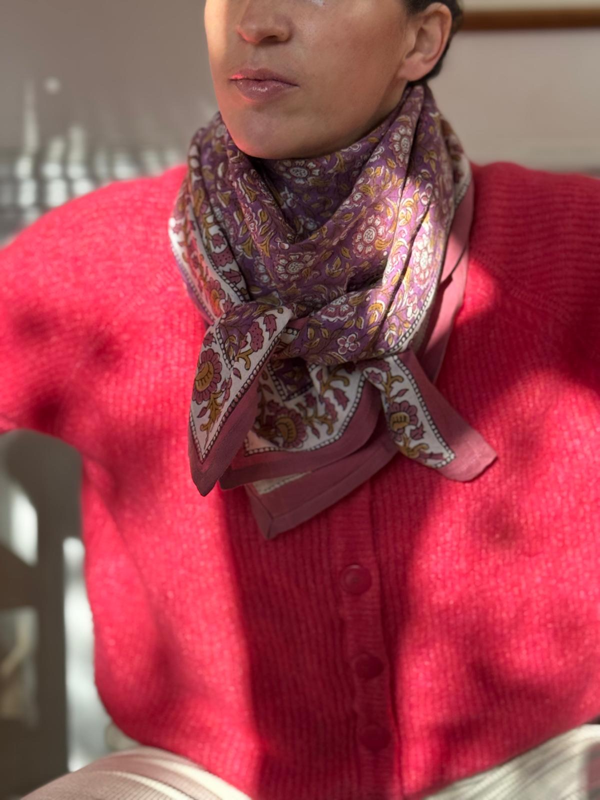 foulard-bougainvilliers-violet-blockprint-byzantine-1.jpg
