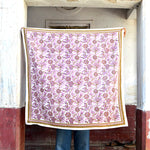 grand-foulard-blockprunt-carthage-rose-6_edited.jpg
