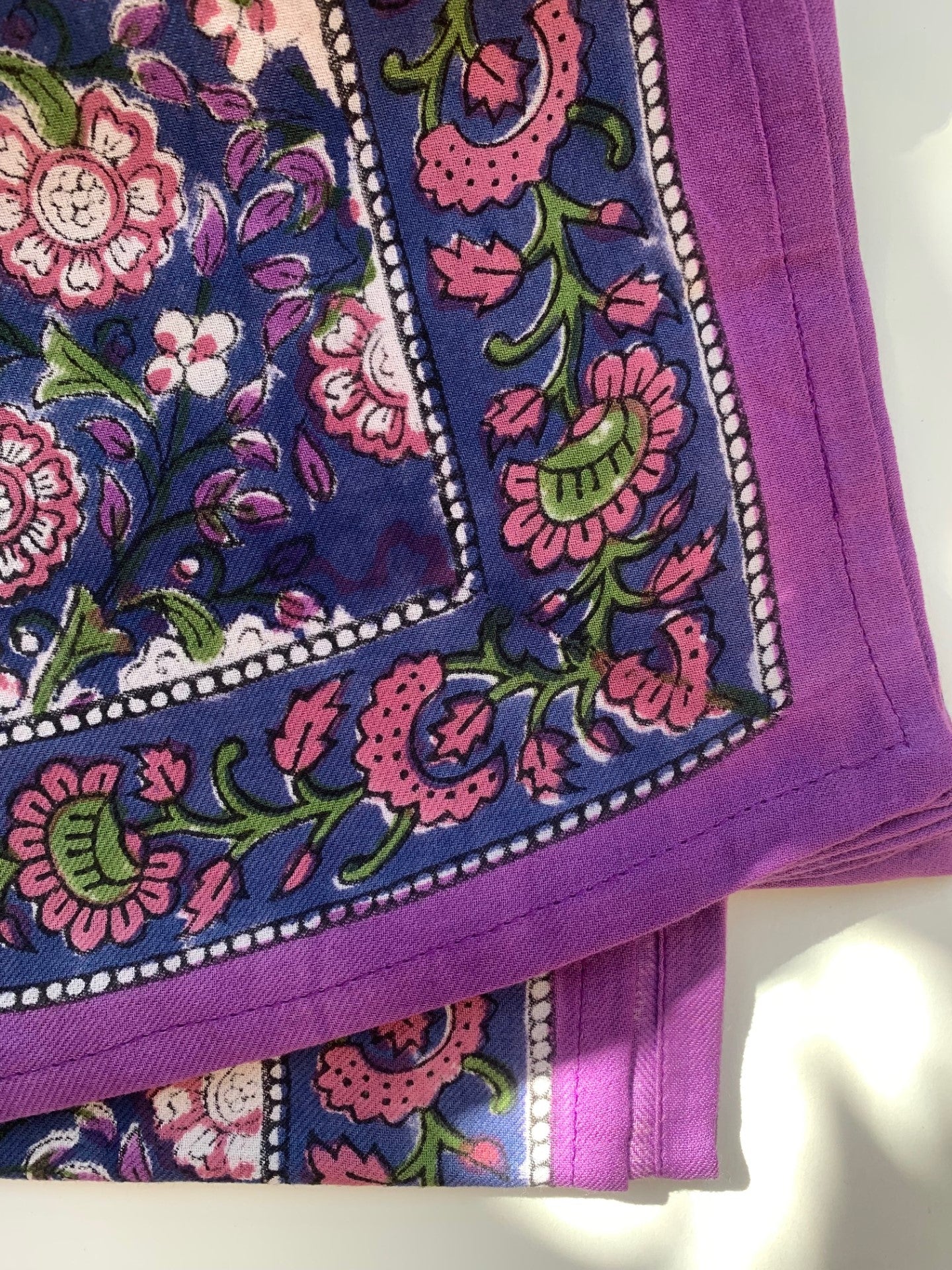 Foulard Bougainvilliers Bleu en coton blockprint indien - byzantine APW - 2.jpg.jpg