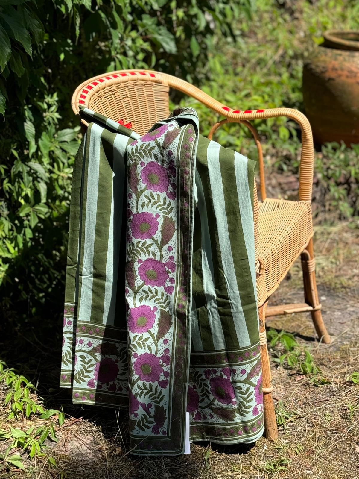 nappe-rayee-vert-kaki-4.jpeg