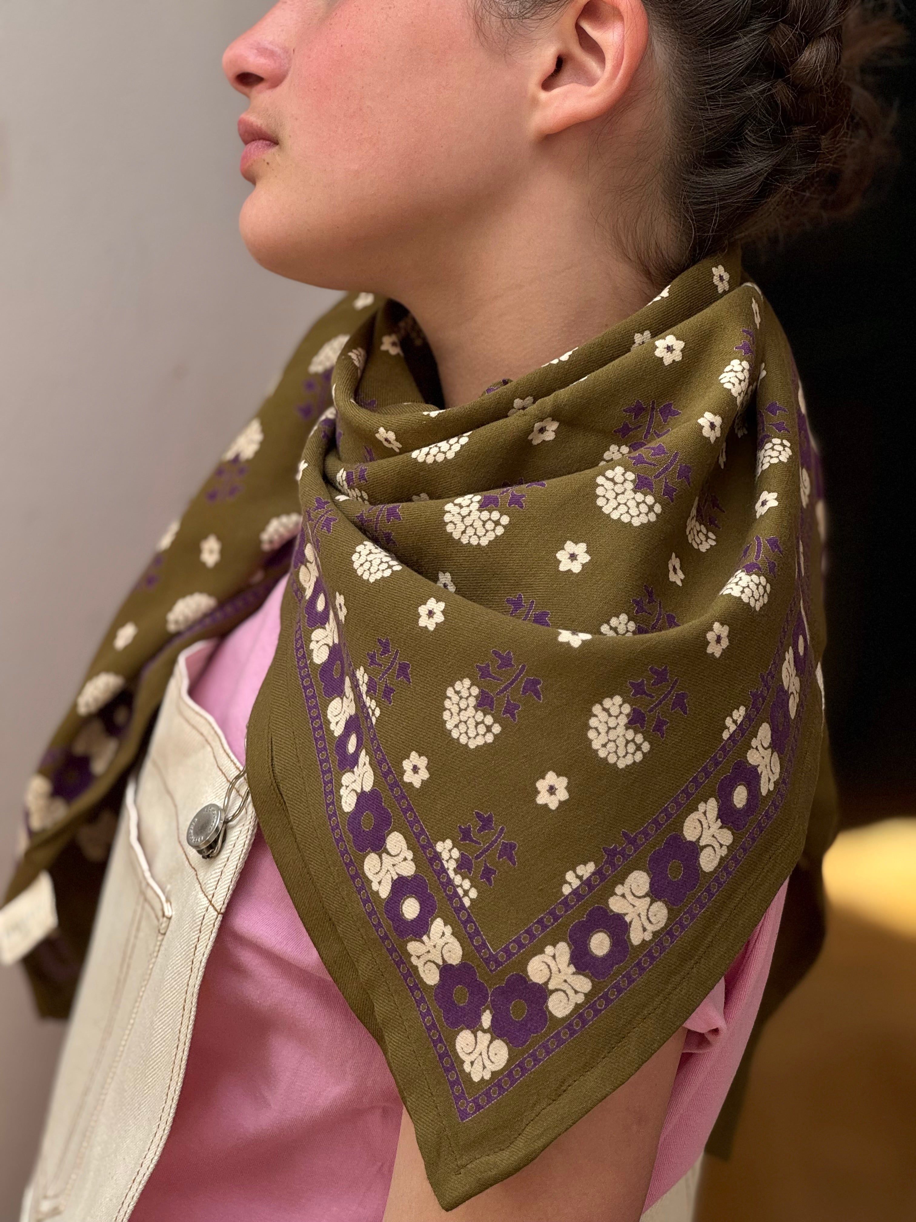 grand-foulard-blockprint-anastase-olive-indien-4.jpeg