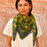 Grand foulard FAUVE Vert
