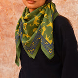 Grand foulard FAUVE Vert
