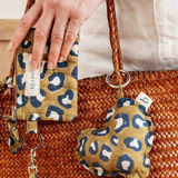 Duo Pochette & Porte-cartes et grigri – LÉOPARD Kaki