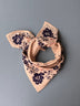 Foulard ANTONIA Écru et bleu marine