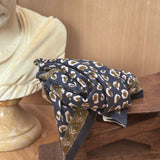 Grand foulard LÉOPARD Bleu marine