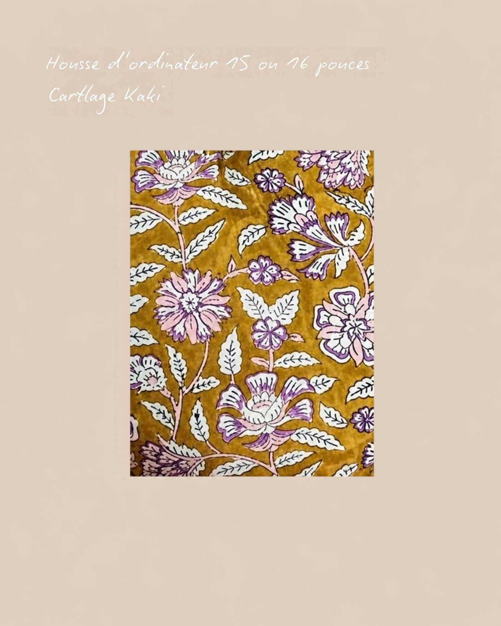 Housse d'ordinateur Carthage Kaki de Byzantine, fleurs lilas sur fond kaki, présentée à plat