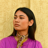 Petit foulard indien tour de cou 115 caramel byzantine
