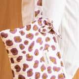 Pochette plate / tablette - LÉOPARD Écru et Violet
