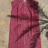 Robe Charlotte Fraise vue à plat, ombre de palmier