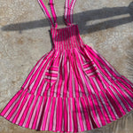 Robe Froufrou Fluo Pink vue à plat en entier
