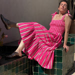 Robe rose fluo à smocks