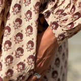 Robe marron glacé fleurs